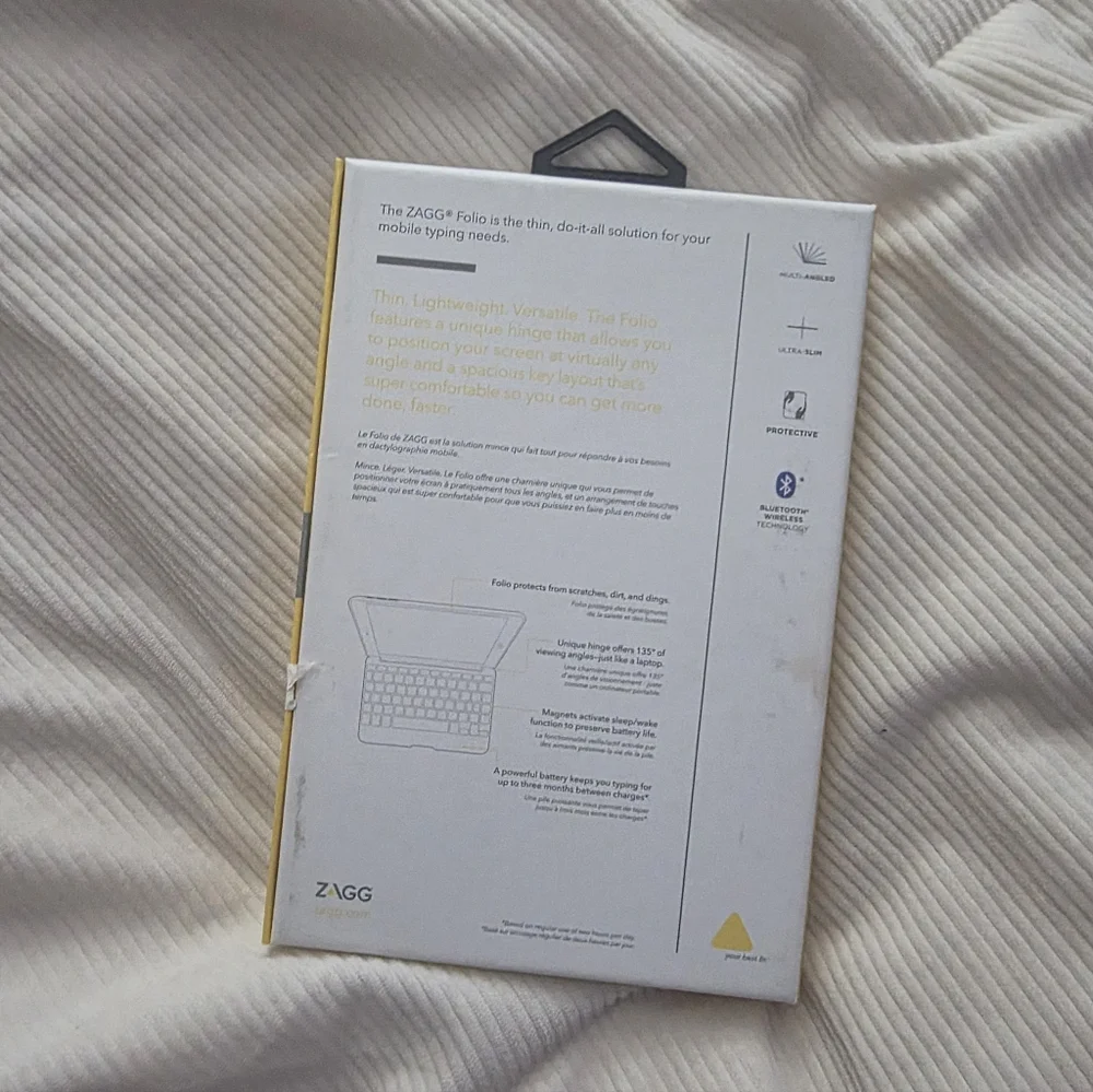 ZAGG Folio hinged keyboard folio for ipad mini. New In Box